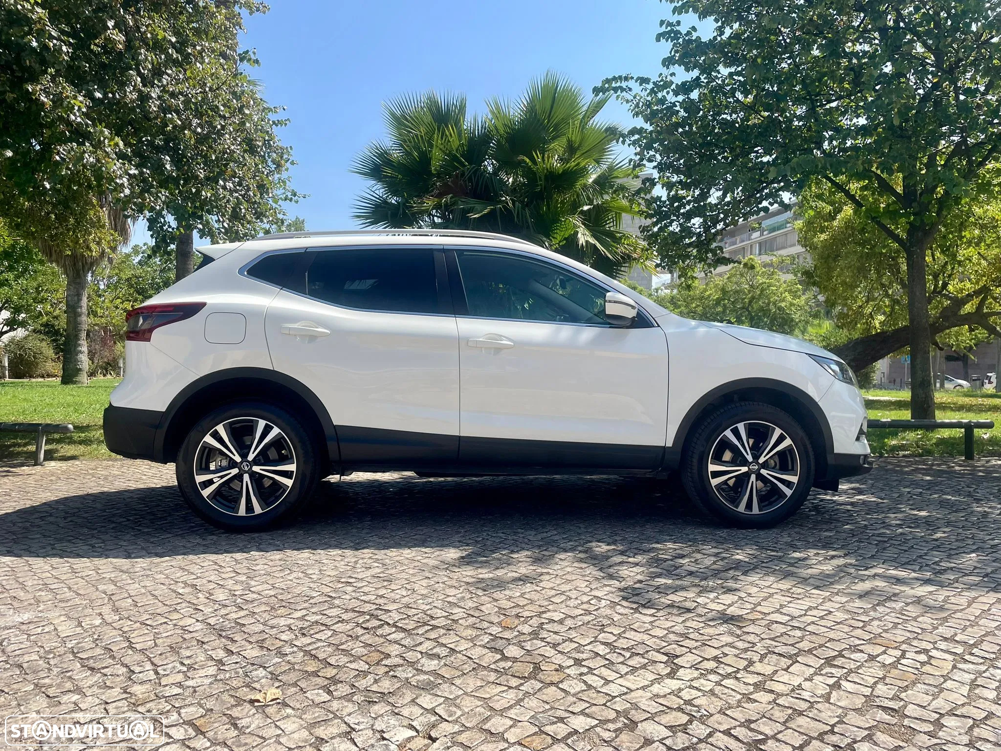 Nissan Qashqai 1.3 DIG-T Acenta - 10