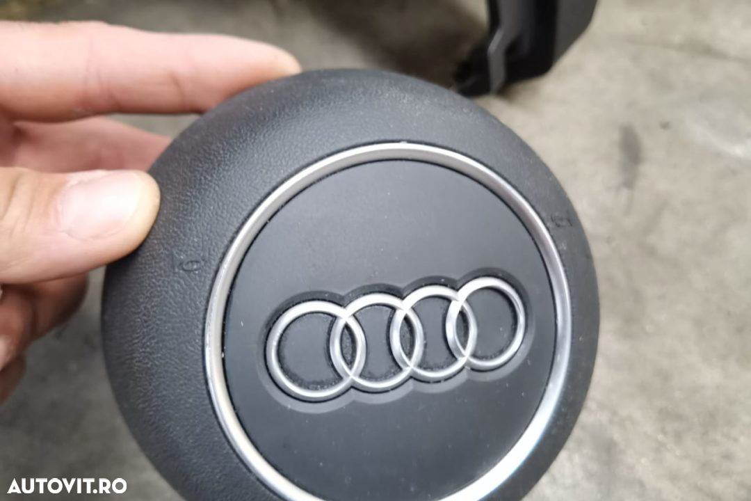 Plansa bord AUDI Q2 2017 2018 2019 - 3