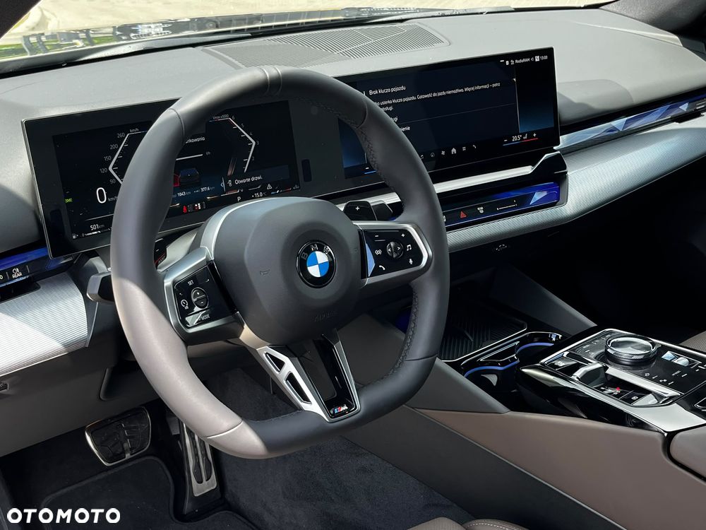 BMW Seria 5 520d xDrive mHEV M Sport - 13
