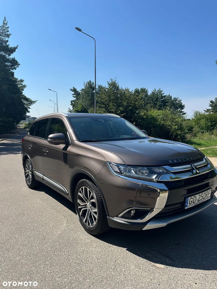 Mitsubishi Outlander 2.0 Intense Comfort 4WD CVT - 13