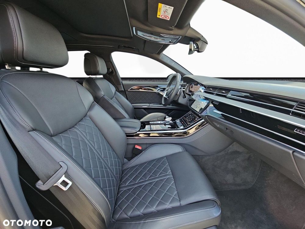 Audi A8 - 25