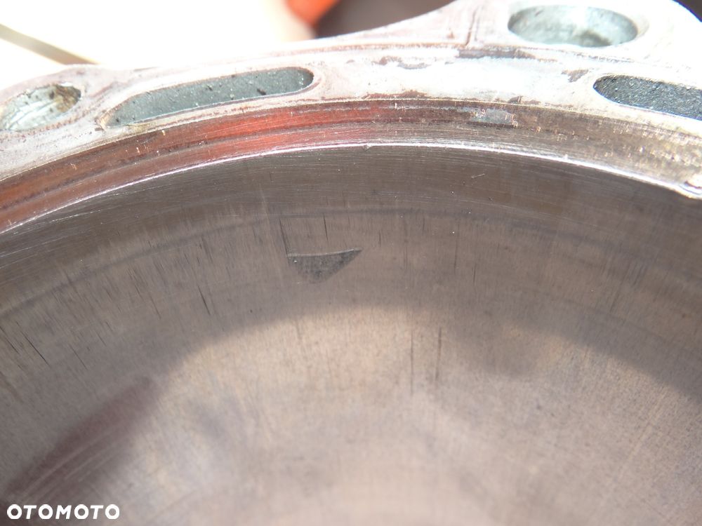 Kawasaki VN 750 Vulcan cylinder + tłok tył K1197 - 12