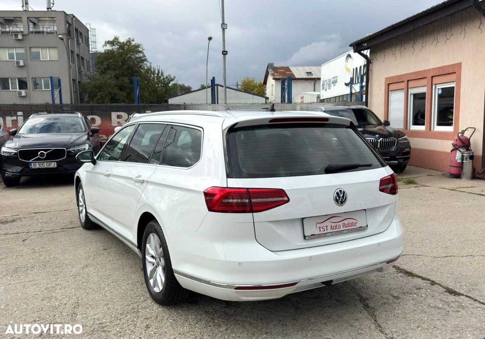 Volkswagen Passat - 7