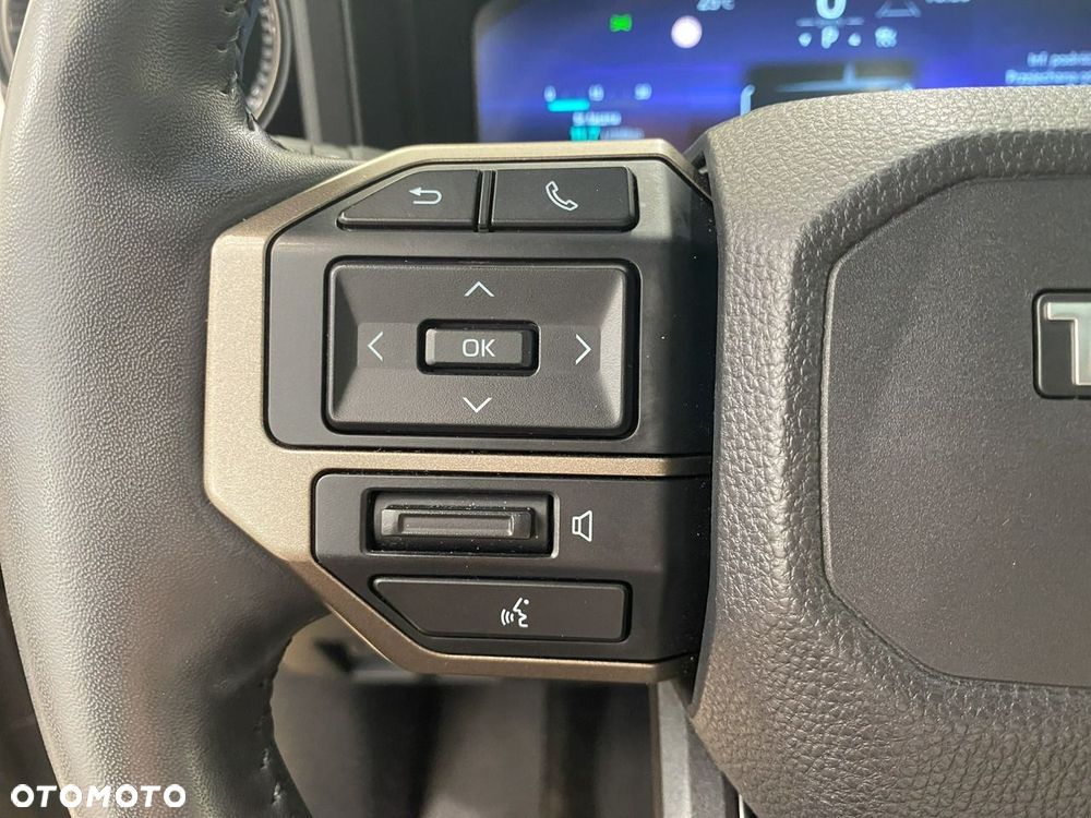 Toyota Land Cruiser - 15