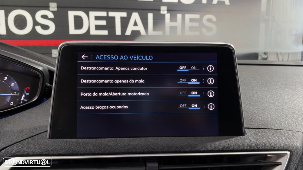 Peugeot 3008 PureTech 130 Stop & Start GPF EAT8 Allure - 29