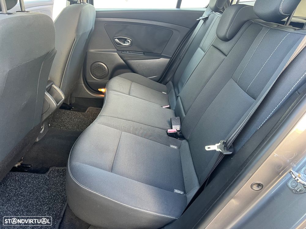 Renault Mégane Sport Tourer 1.5 dCi Dynamique - 8