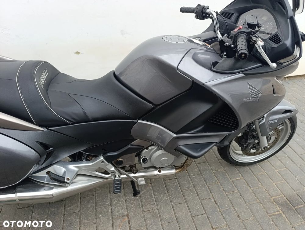 Honda NTV - 25