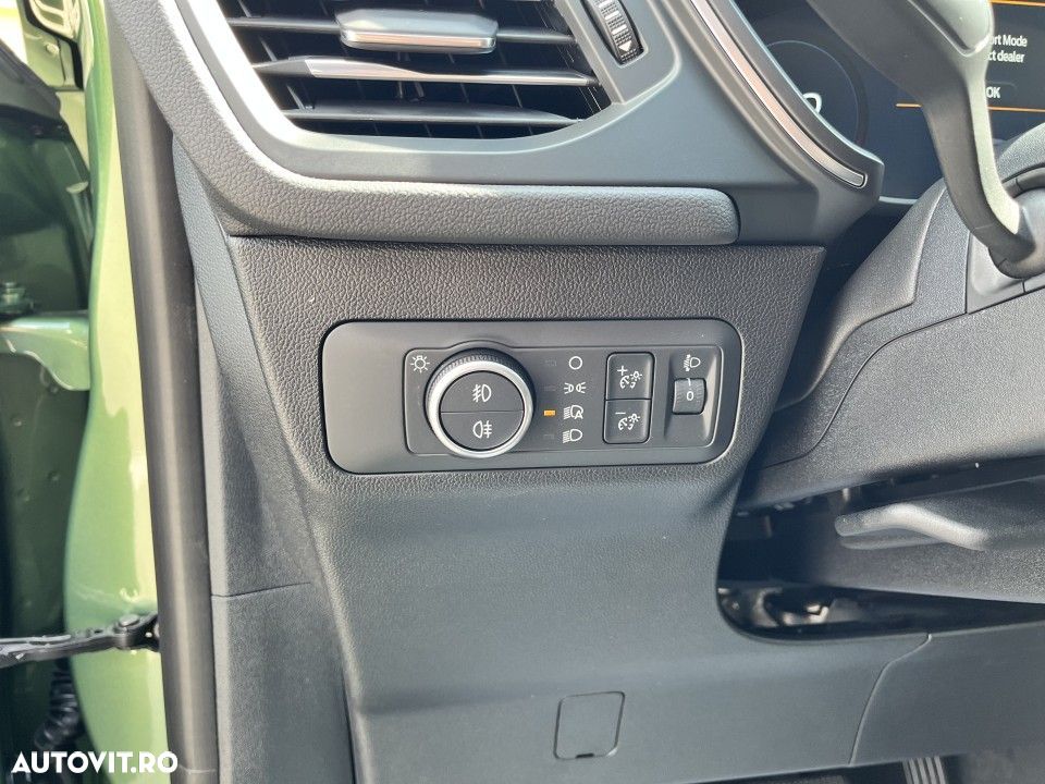 Ford Kuga - 10