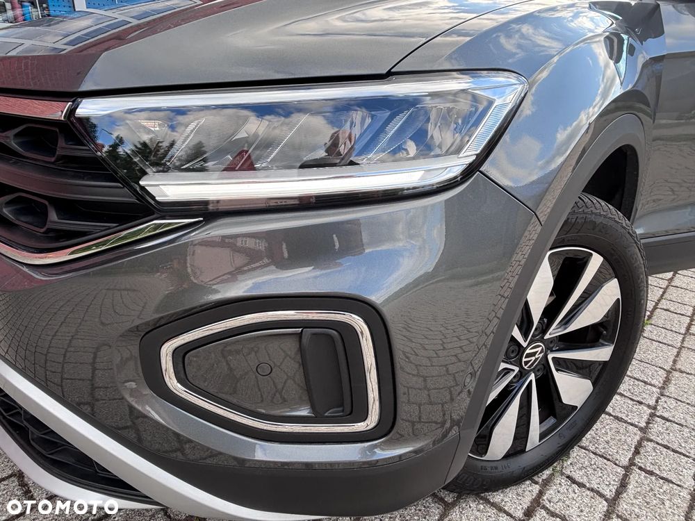 Volkswagen T-Roc - 13