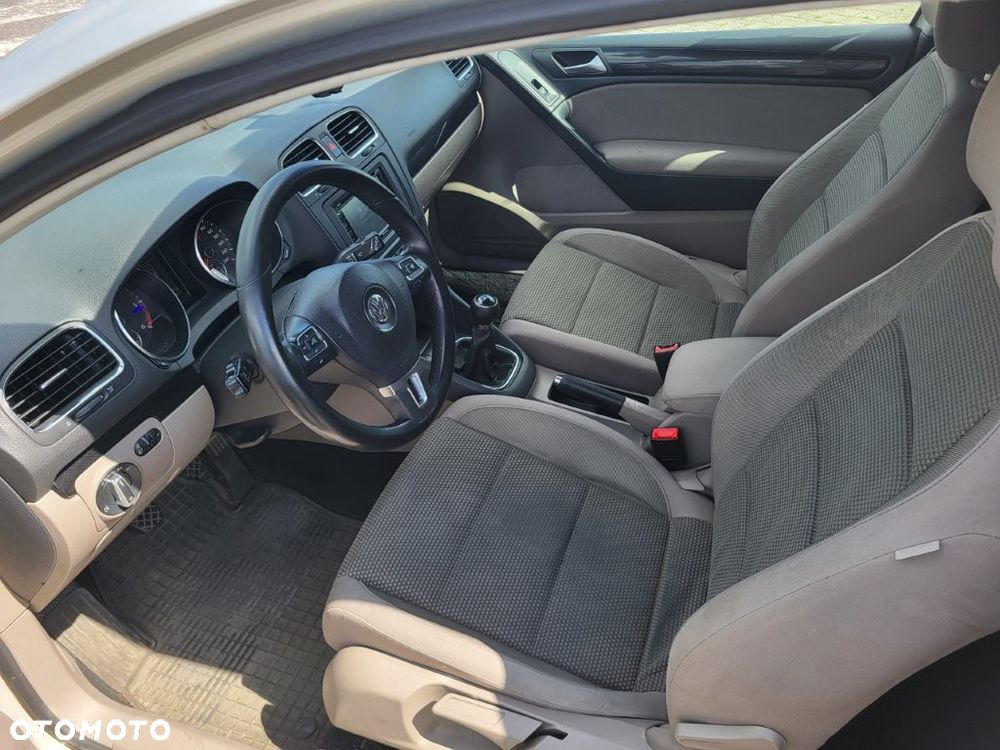 Volkswagen Golf 2.0 TDI DPF Comfortline 119 g - 5