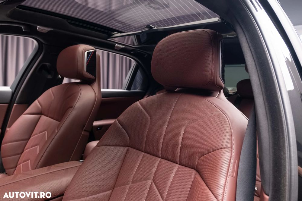 BMW Seria 7 - 28