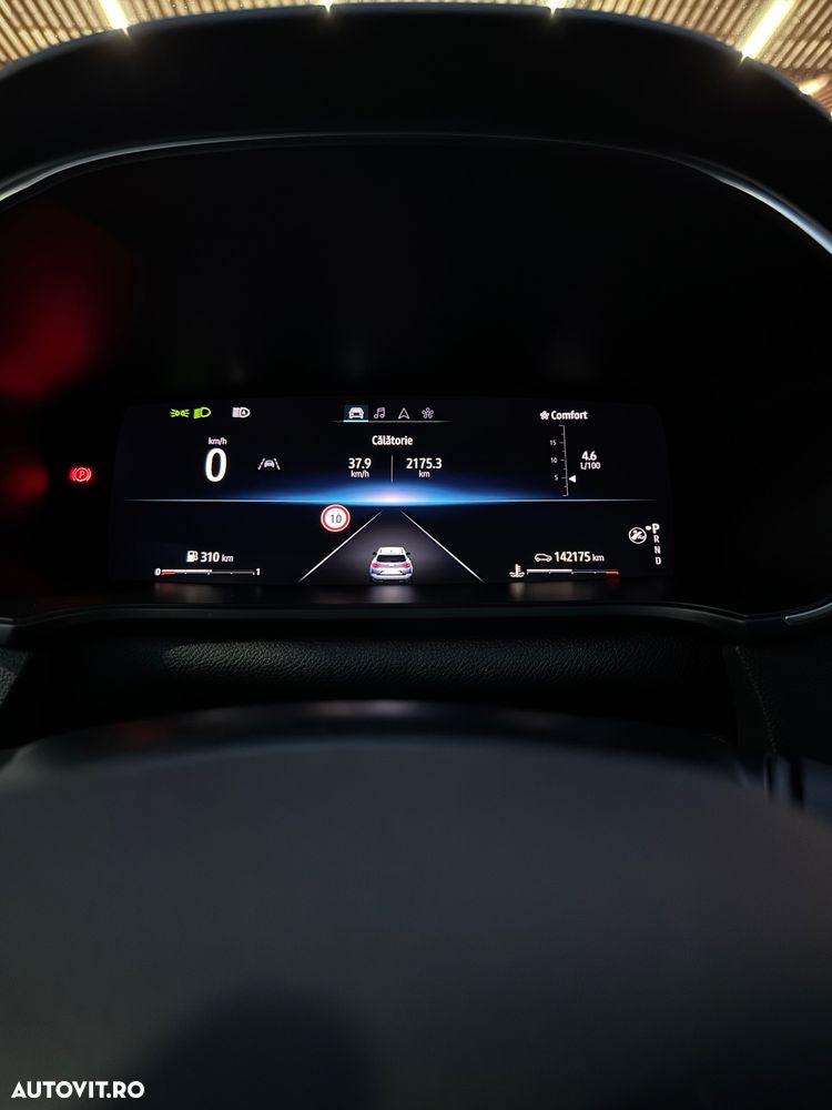 Renault Megane BLUE dCi EDC Intens - 12