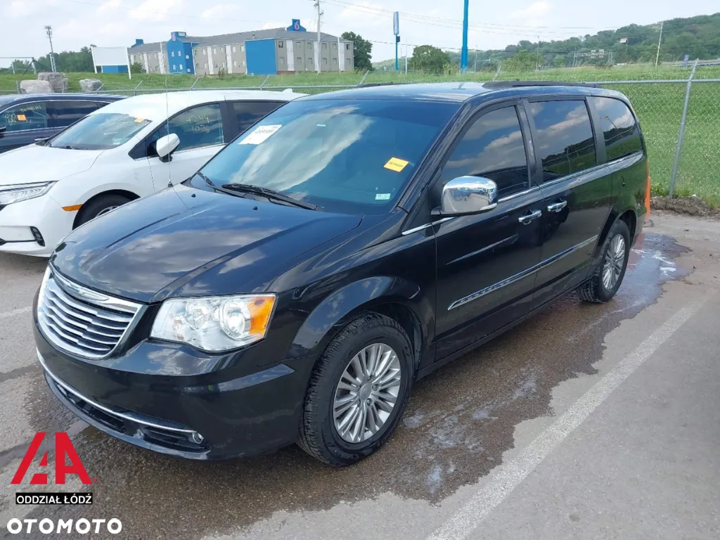 Chrysler Town & Country 3.6 Touring - 4