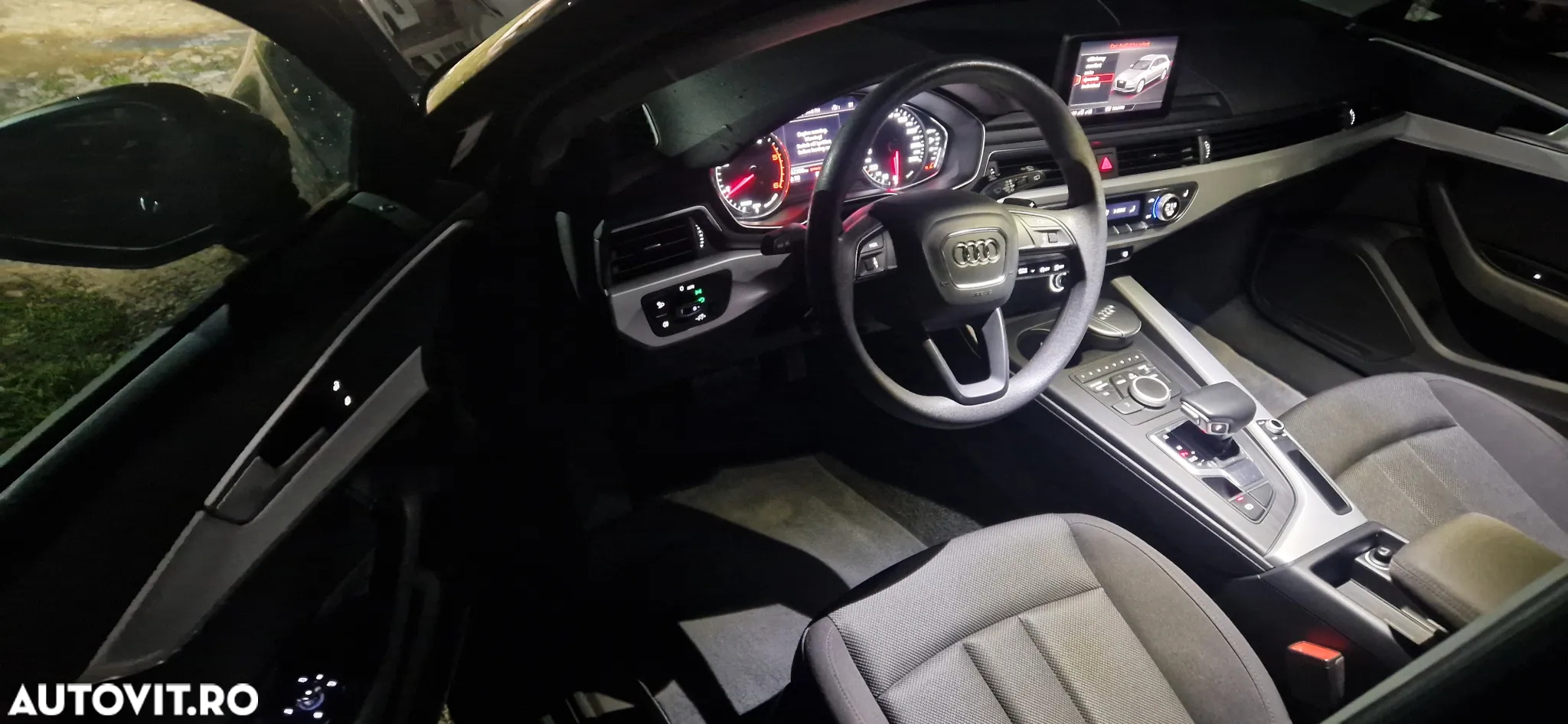 Audi A4 Avant 2.0 TDI S tronic - 13