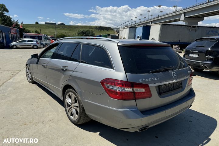 Haion cu luneta Mercedes-Benz E-Class W212 [2009 - 2013] - 7