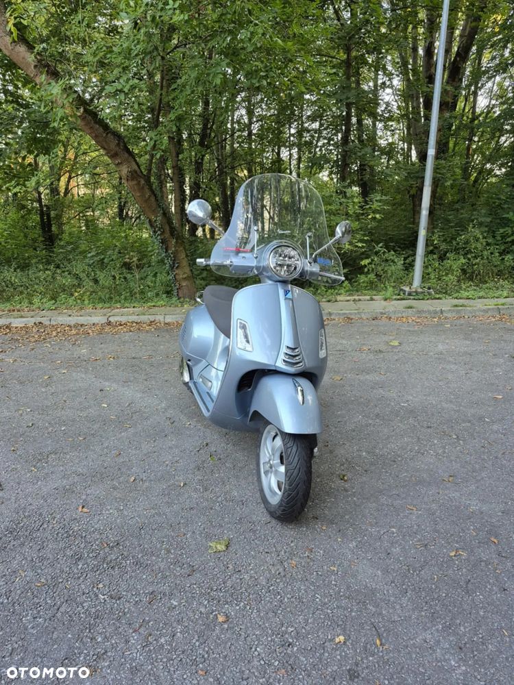 Vespa GTS - 4