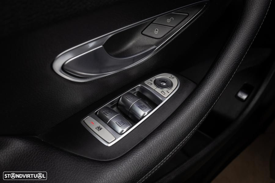 Mercedes-Benz E 220 d AMG Line Aut. - 41