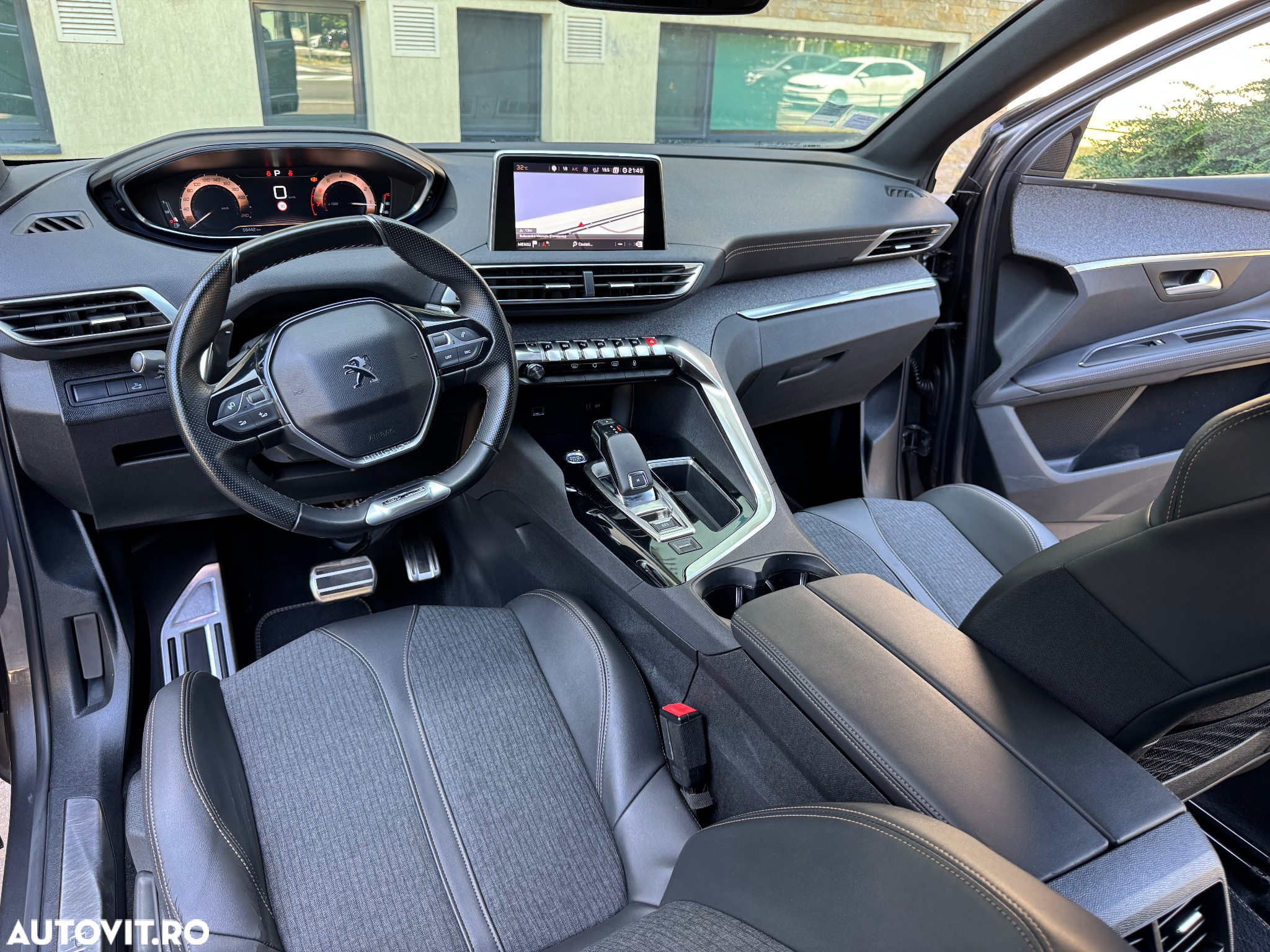 Peugeot 3008 PureTech 130 Stop & Start GPF EAT8 GT - 30