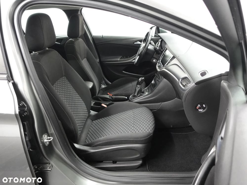 Opel Astra 1.4 Turbo Edition - 25