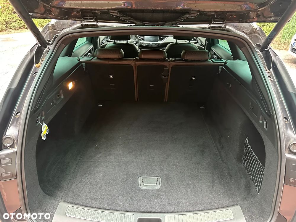 Opel Insignia 2.0 CDTI Business Elegance S&S - 32