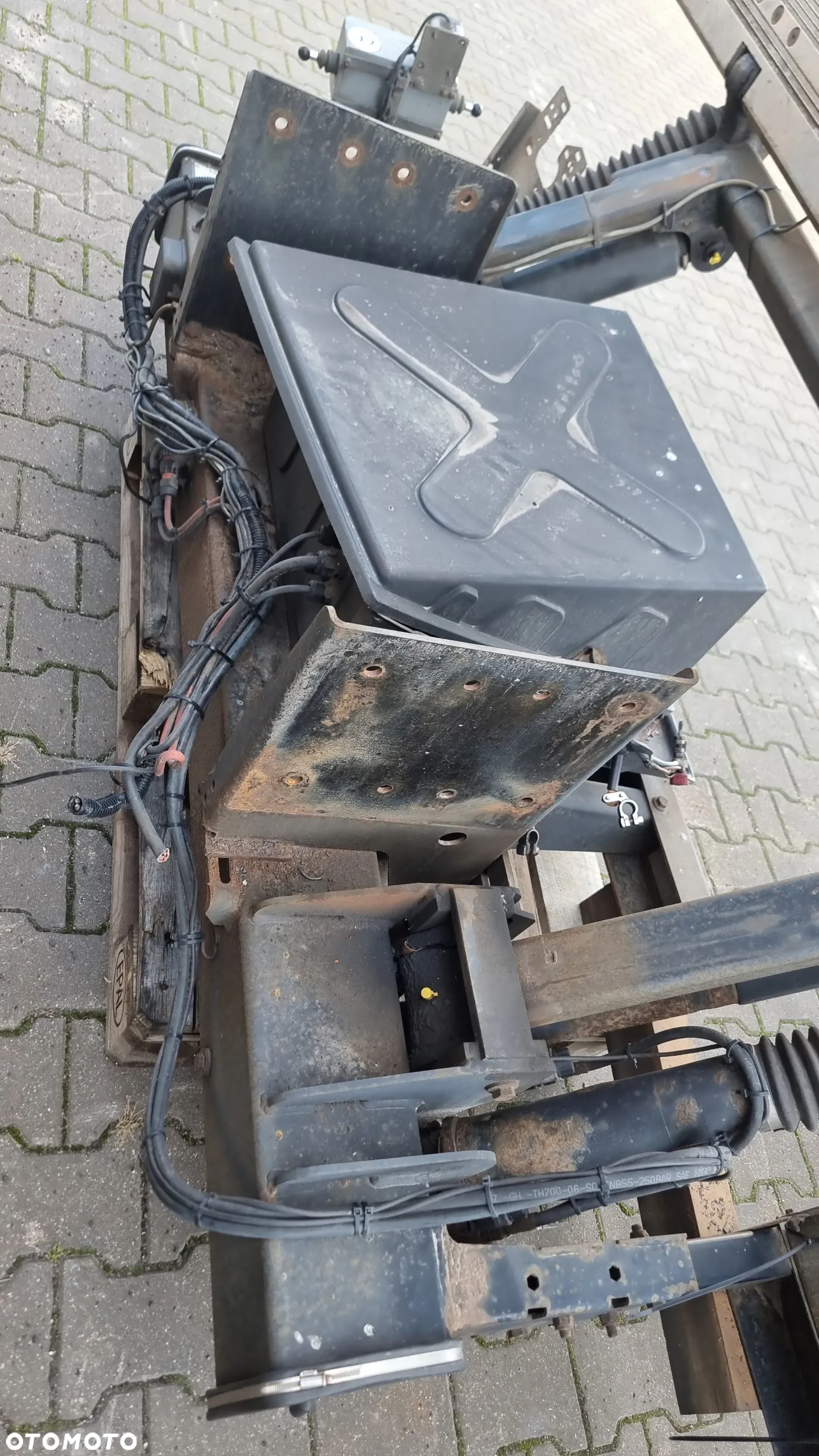 Scania WINDA ZAŁADOWCZA BAR 2000KG, 2.52x2.30M, 2013 ROK MAN DAF VOLVO ST. BDB - 6
