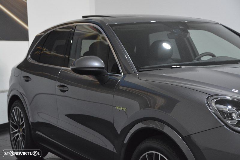 Porsche Cayenne E-Hybrid - 15