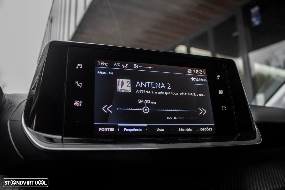 Peugeot 208 1.2 PureTech Active - 33