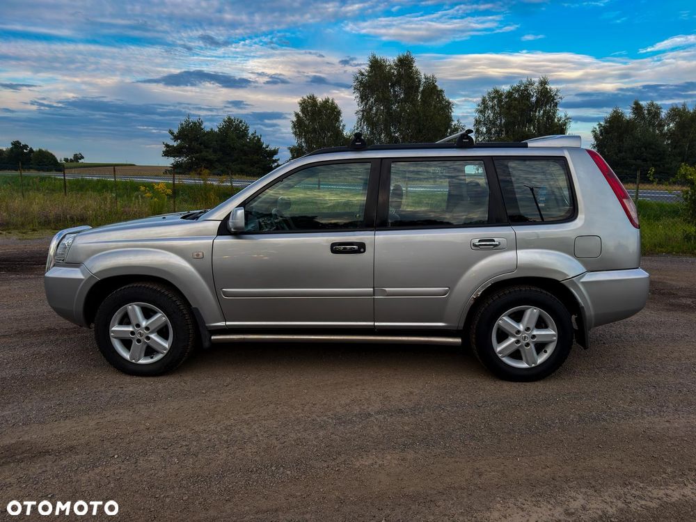 Nissan X-Trail - 9