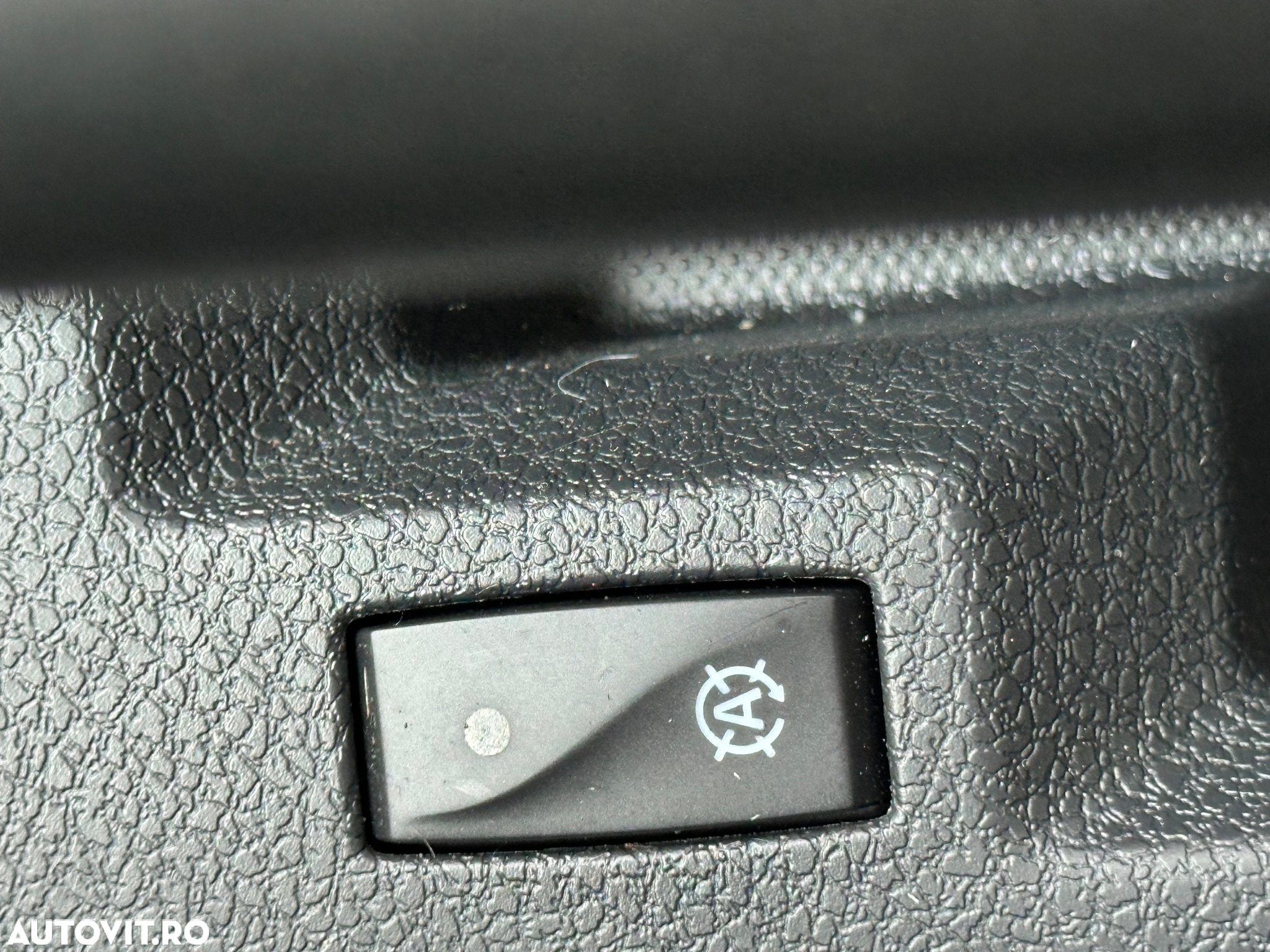 Dacia Logan - 9