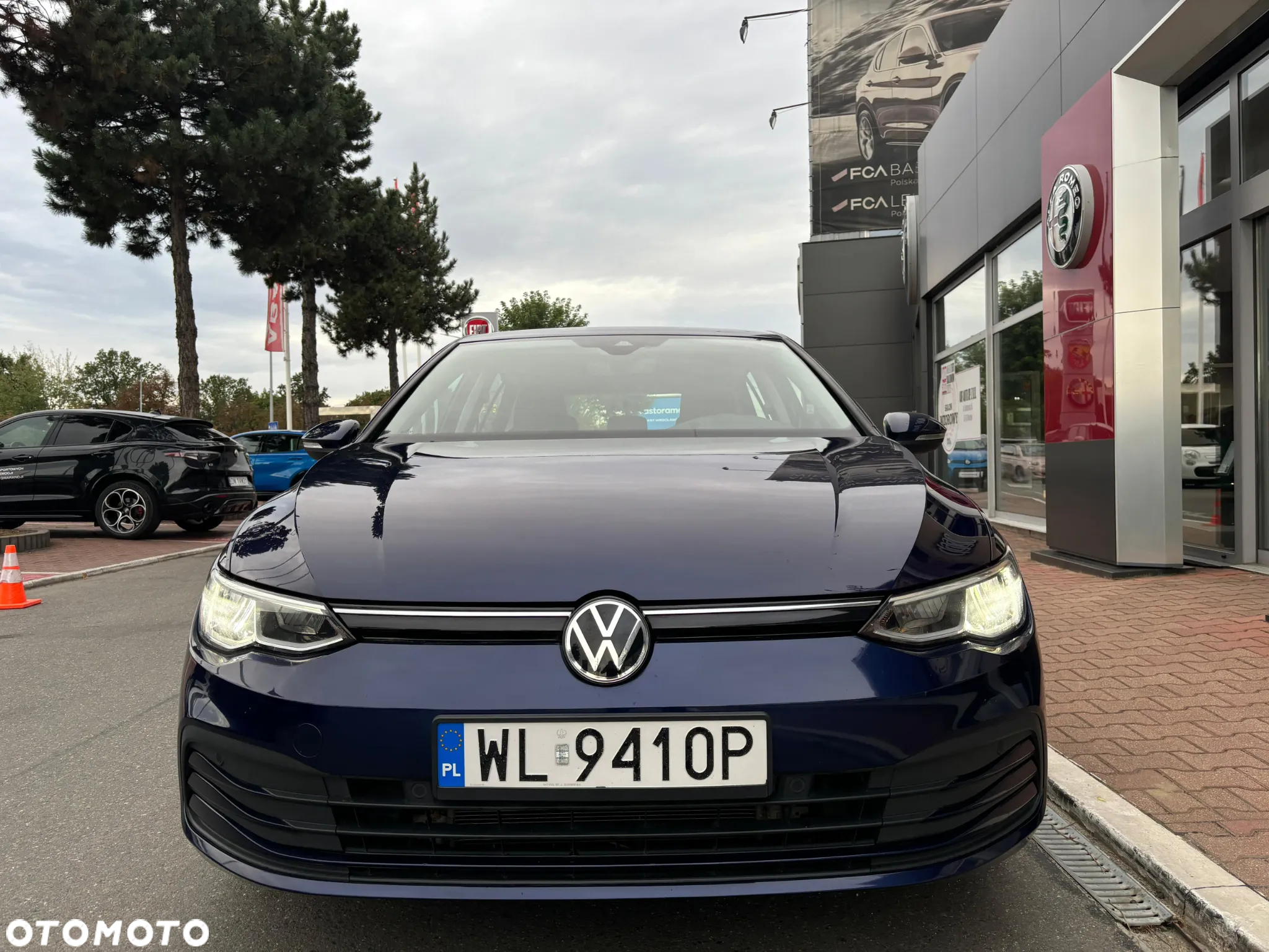 Volkswagen Golf VIII 1.0 TSI Active - 3