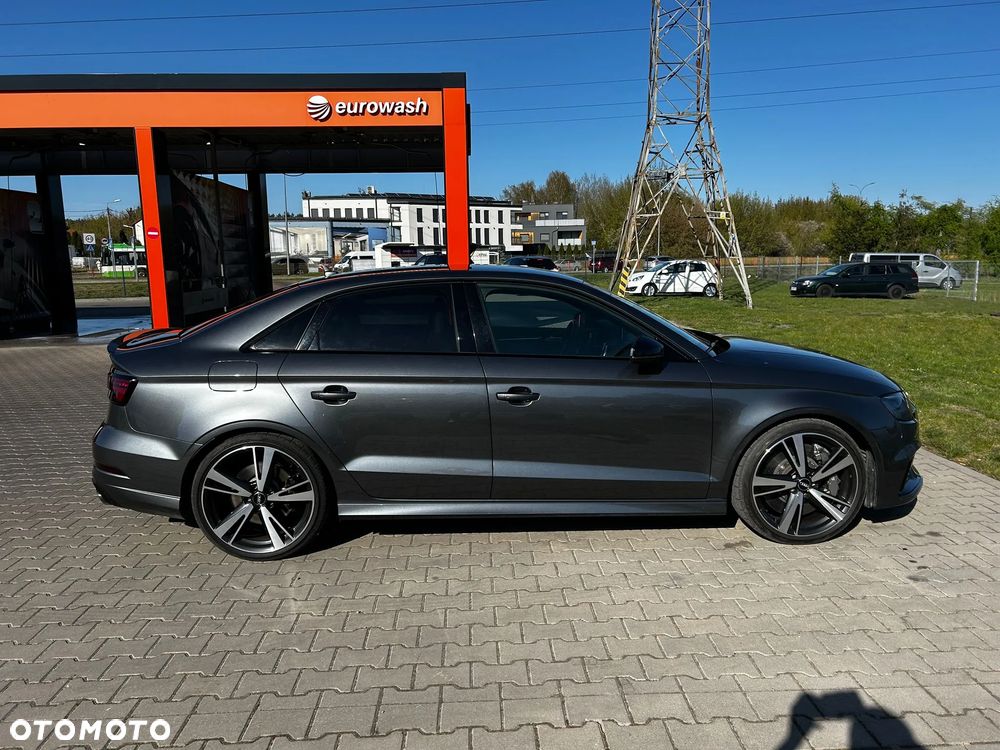 Audi RS3 Limousine 2.5 TFSI Quattro S tronic - 8