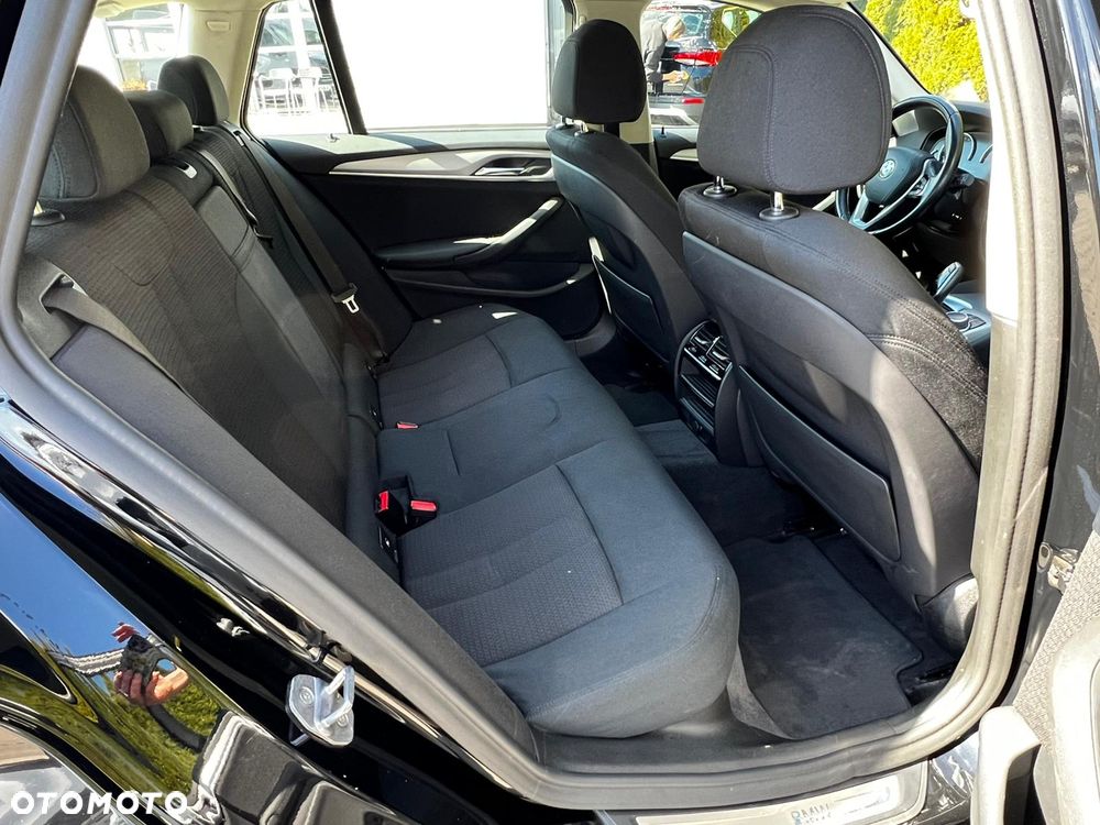 BMW Seria 5 520d - 20