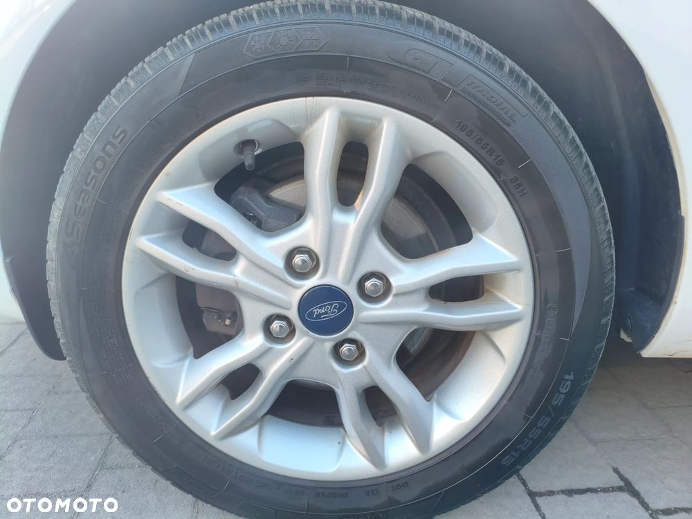 Ford Fiesta 1.0 Celebration - 14
