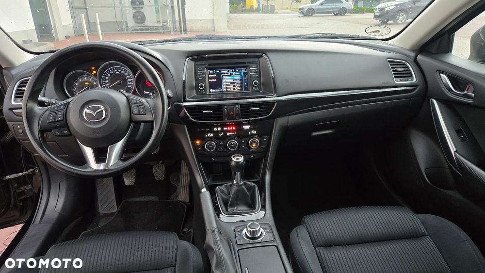 Mazda 6 - 8