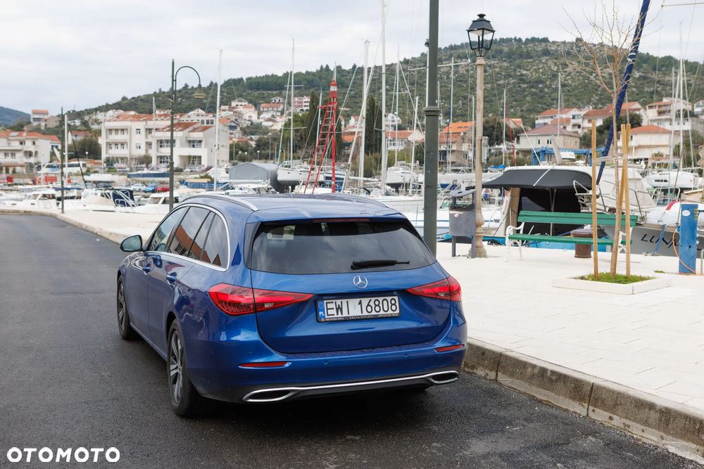 Mercedes-Benz Klasa C 200 mHEV Avantgarde - 17