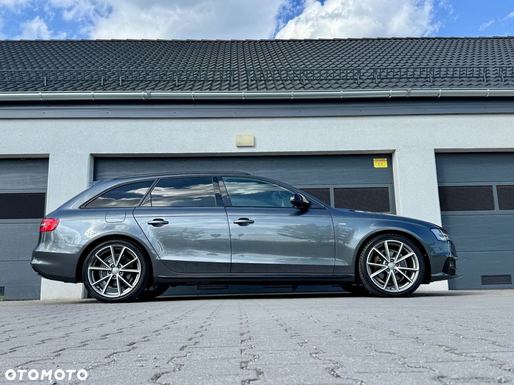 Audi A4 Avant 2.0 TDI DPF quattro S tronic S line Sportpaket - 6