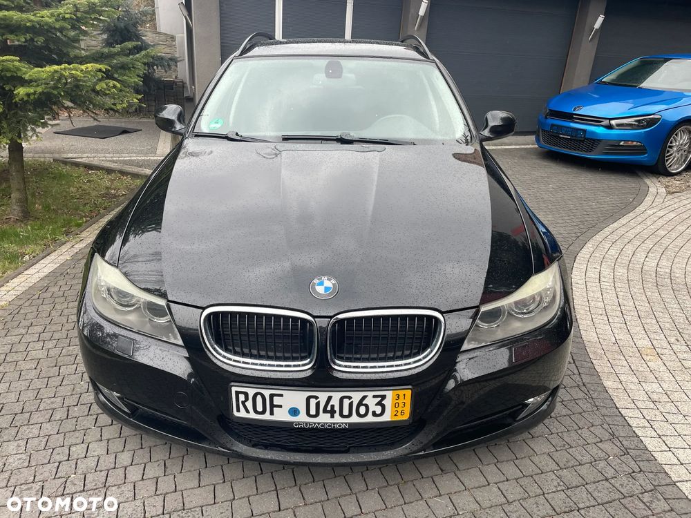 BMW Seria 3 318i Edition Sport - 3