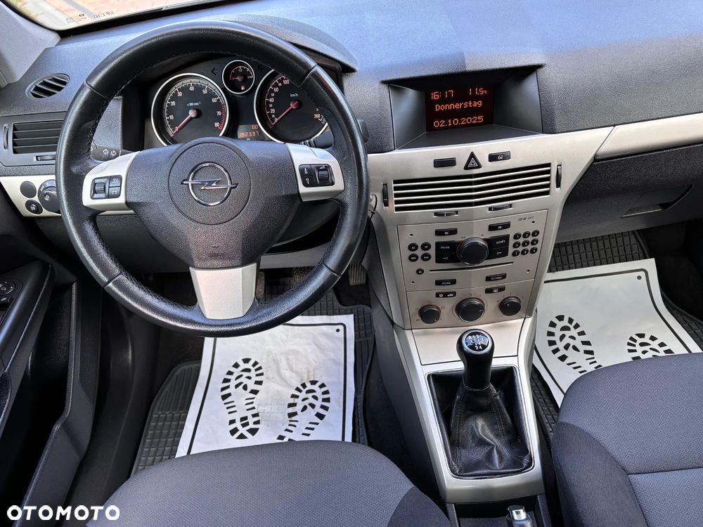 Opel Astra III 1.6 Elegance - 35