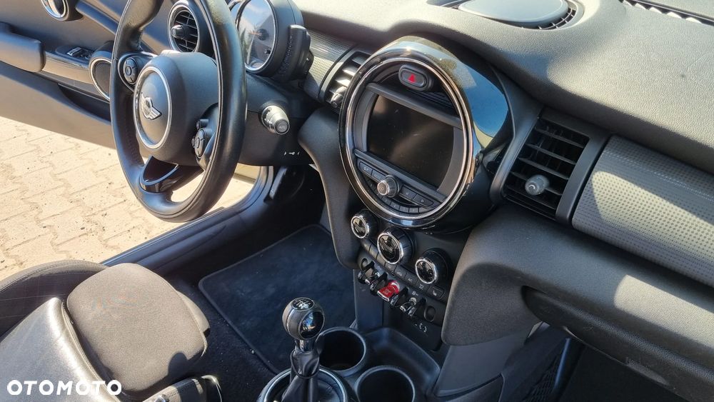 MINI Cooper D 60 Years - 32