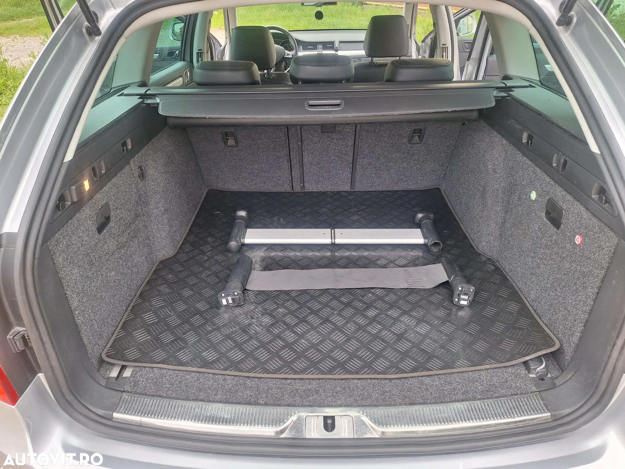Skoda Superb 2.0 TDI DSG Ambition - 14