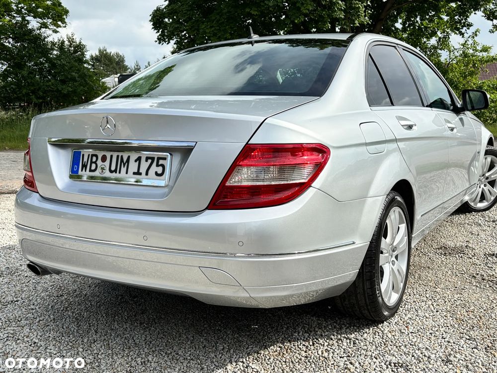 Mercedes-Benz Klasa C - 25