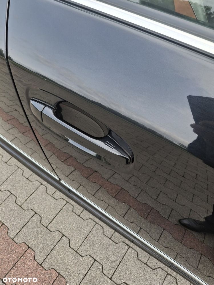 Toyota Avensis 1.8 Premium - 8