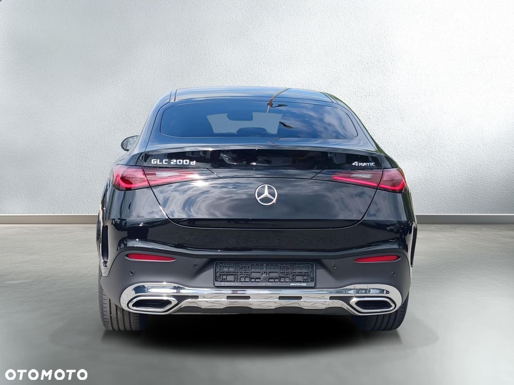 Mercedes-Benz GLC 200 d mHEV 4-Matic AMG Line - 4