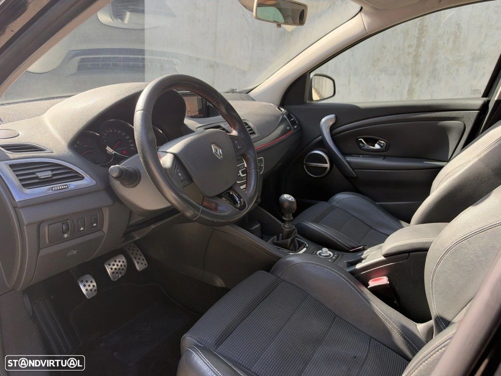 Renault Mégane 1.5 dCi GT Line J18 - 11