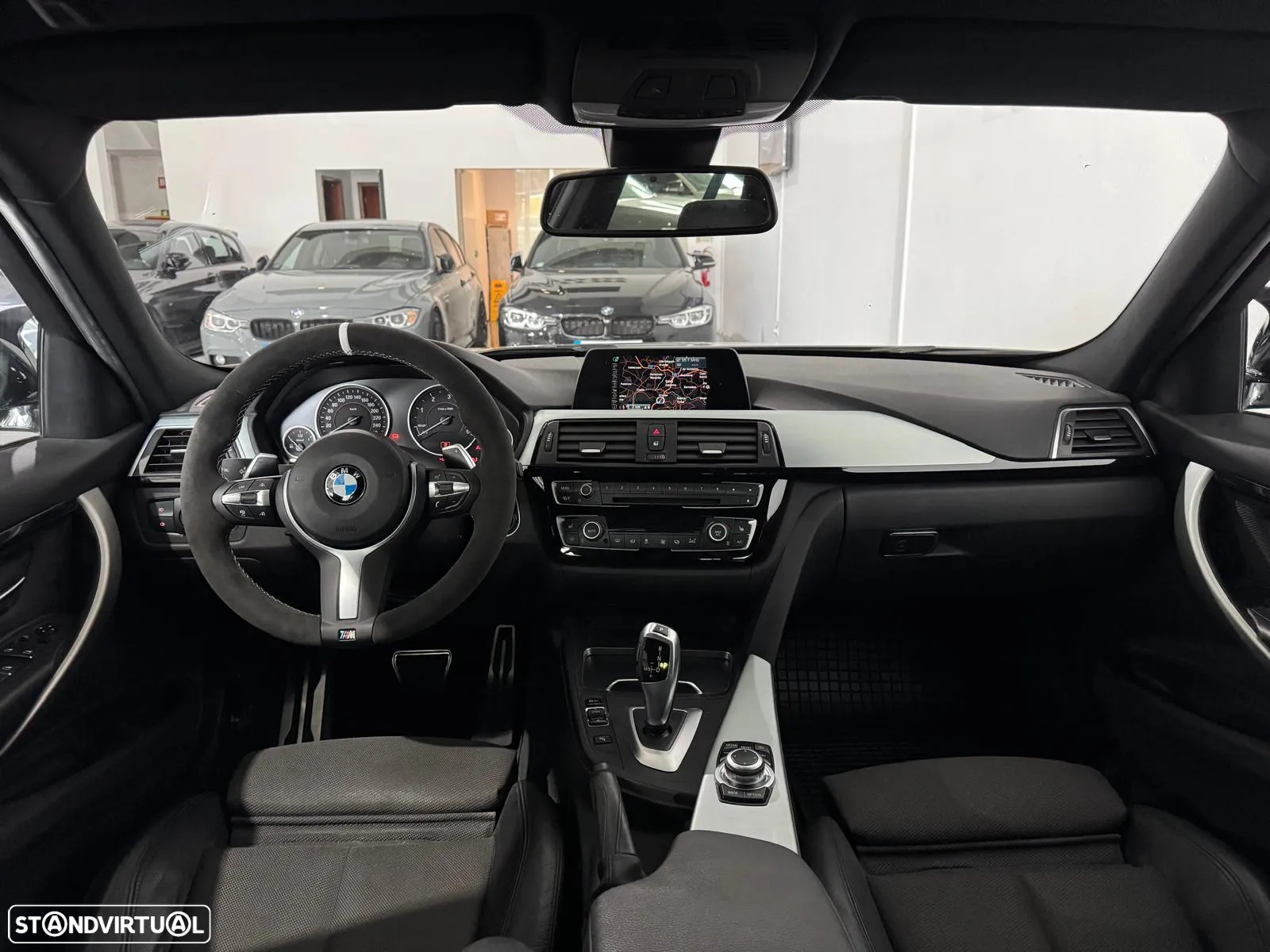 BMW 320 d xDrive Pack M Auto - 44