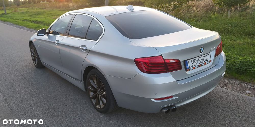 BMW Seria 5 528i Luxury Line - 4