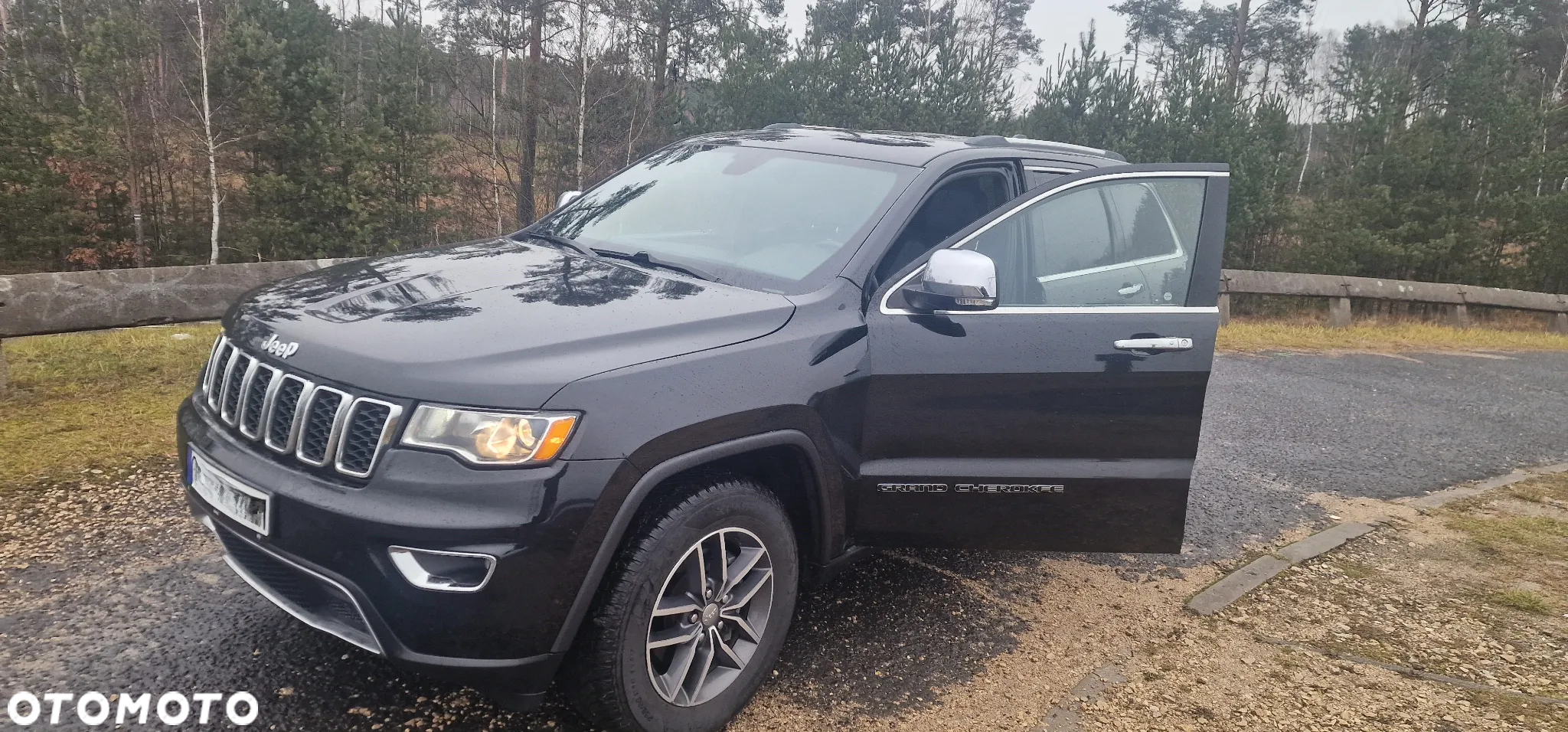 Jeep Grand Cherokee - 3
