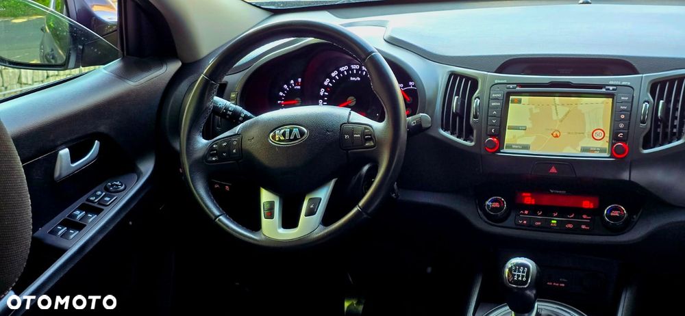 Kia Sportage 2.0 CRDI 4WD Dream-Team Edition - 11