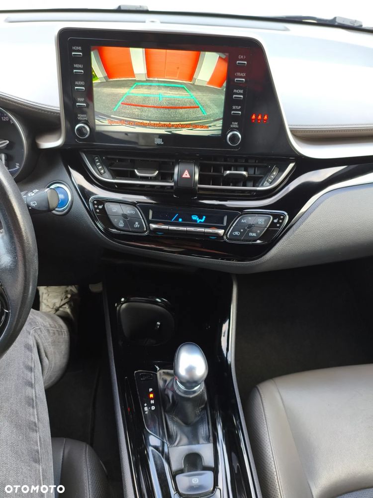 Toyota C-HR 2.0 Business-Edition - 32