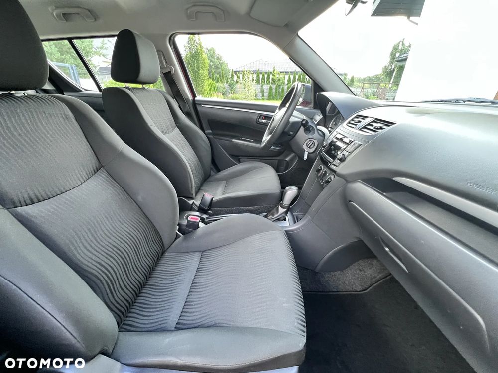 Suzuki Swift - 11